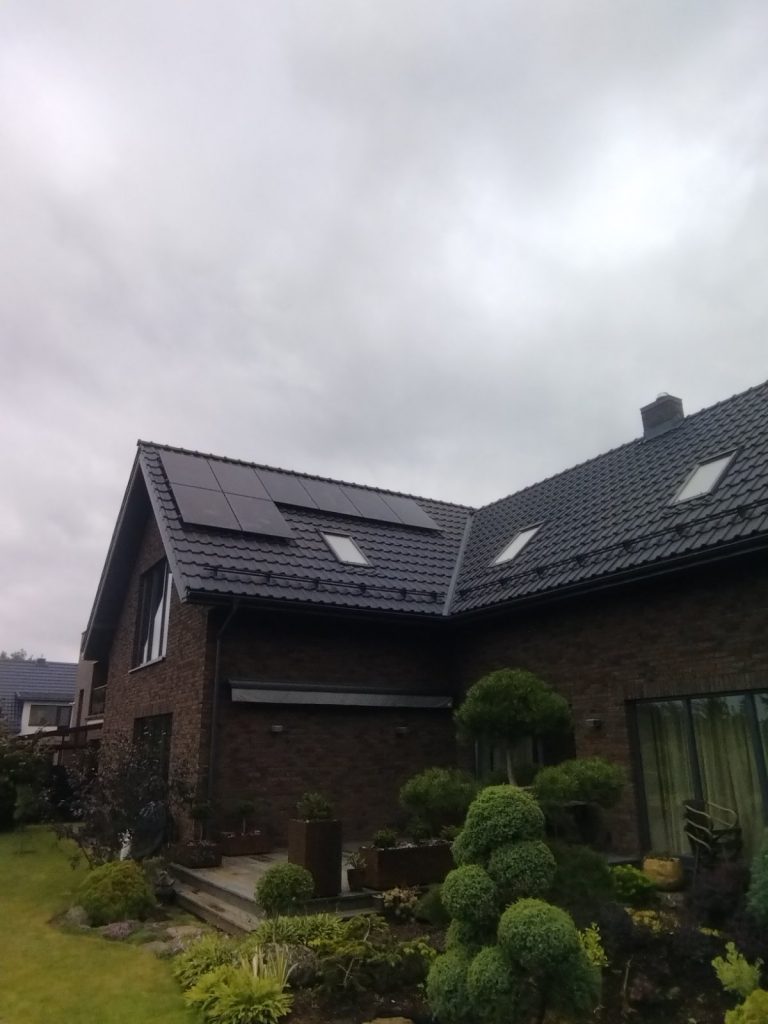 12,32 kW saulės elektrinė Šiauliuose